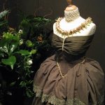 Pearl and Bulb Necklace on Replica-dress of Queen Anna Paulowna - Blooming Vision